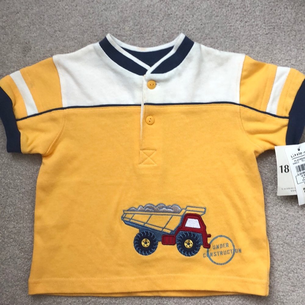 NWT VINTAGE  Boys Little Me top